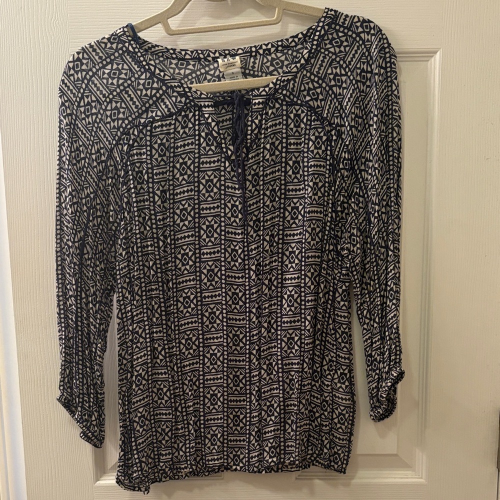 Lucky Brand Navy and White Geometric Blouse